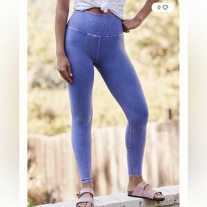 Free People Movement Good Karma Leggings in Blue Size M/L